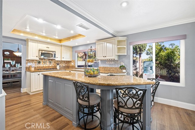 Detail Gallery Image 11 of 64 For 21092 Ponderosa, Mission Viejo,  CA 92692 - 4 Beds | 3 Baths