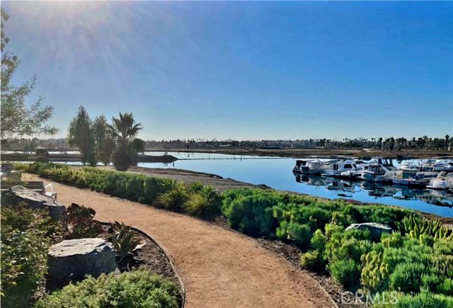 6257 E Golden Sands Drive, Long Beach CA: https://media.crmls.org/medias/71bc75cc-8794-4f40-8fbc-c9982b50b3c3.jpg