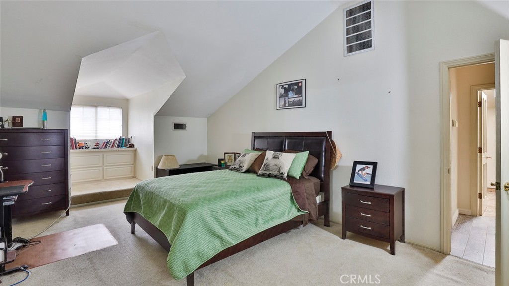 MLS #IV25073743 image #6