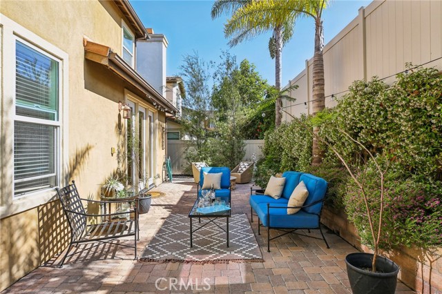 Detail Gallery Image 46 of 48 For 2107 Canyon Cir, Costa Mesa,  CA 92627 - 4 Beds | 3/1 Baths