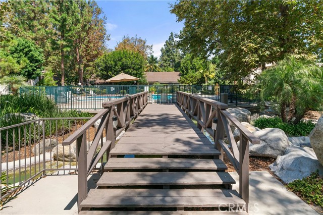 Detail Gallery Image 16 of 21 For 1300 Cabrillo Park Dr #B,  Santa Ana,  CA 92701 - 1 Beds | 1 Baths