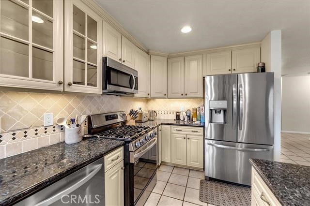 Detail Gallery Image 14 of 48 For 340 W Christina Dr, Red Bluff,  CA 96080 - 4 Beds | 2 Baths