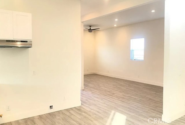 Image 12 of 26 For 8317 Whittier