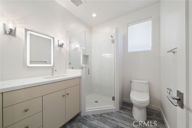 Detail Gallery Image 29 of 62 For 101 via Colusa, Redondo Beach,  CA 90277 - 4 Beds | 4/1 Baths