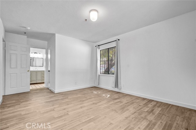 Detail Gallery Image 9 of 19 For 700 W 3rd St #A117,  Santa Ana,  CA 92701 - 2 Beds | 2 Baths