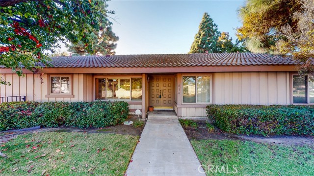 Detail Gallery Image 1 of 27 For 816 Mabury St, Santa Ana,  CA 92701 - 3 Beds | 2 Baths