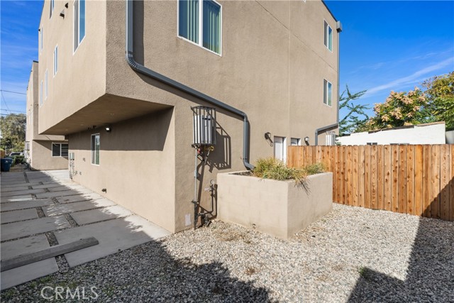 Detail Gallery Image 20 of 21 For 1820 S Orchard Ave #1/2,  Los Angeles,  CA 90006 - 4 Beds | 4 Baths