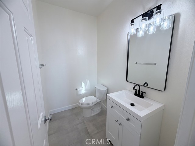 Detail Gallery Image 7 of 30 For 22520 Venice St, Carson,  CA 90745 - 3 Beds | 3 Baths