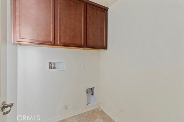 Detail Gallery Image 20 of 38 For 17705 Bittermint Dr Dr, San Bernardino,  CA 92407 - 4 Beds | 3/1 Baths