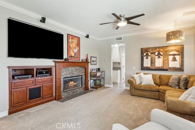 Detail Gallery Image 14 of 42 For 23023 via Moraga, Moreno Valley,  CA 92557 - 4 Beds | 3 Baths