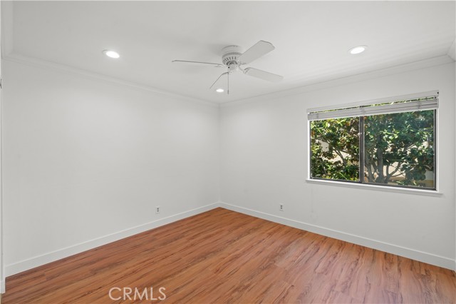 Detail Gallery Image 31 of 42 For 19541 Sardinia Ln, Huntington Beach,  CA 92646 - 3 Beds | 2/1 Baths