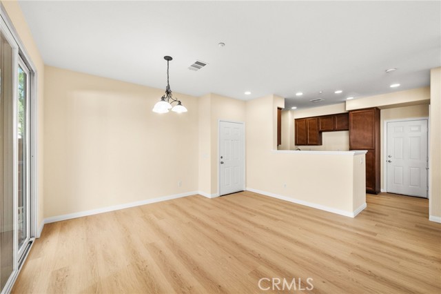 Detail Gallery Image 12 of 54 For 41537 Wild Ivy Ave #1,  Murrieta,  CA 92562 - 3 Beds | 2/1 Baths