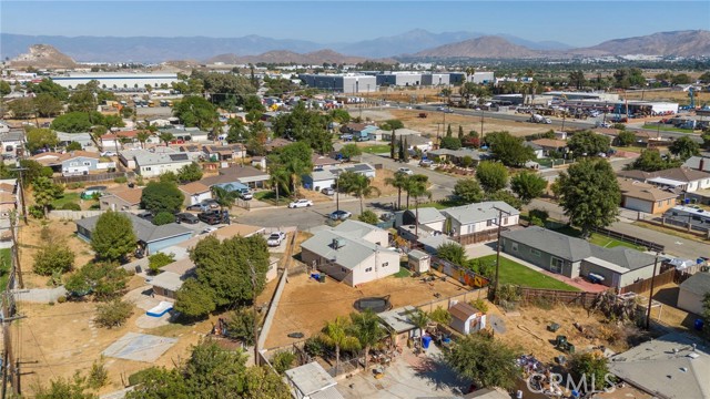 Detail Gallery Image 29 of 33 For 5668 Bella Dr, Jurupa Valley,  CA 92509 - 3 Beds | 1/1 Baths