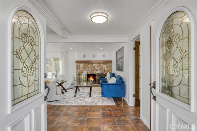 Detail Gallery Image 3 of 30 For 15346 Talbot, La Mirada,  CA 90638 - 3 Beds | 2 Baths