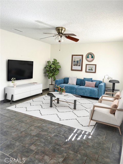 Detail Gallery Image 8 of 27 For 660 Sann Huerta Street, Hemet,  CA 92545 - 3 Beds | 1 Baths