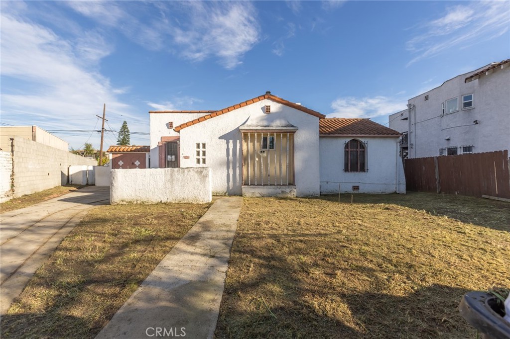 1614 S Highland Avenue