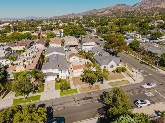 735 East Verdugo Avenue photo 38
