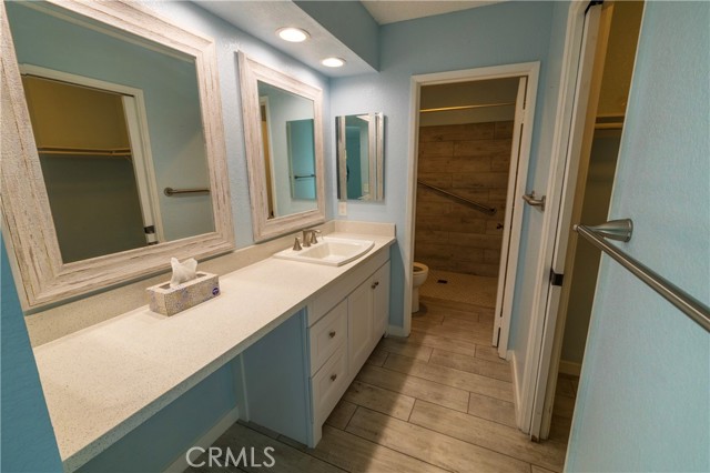 Detail Gallery Image 15 of 37 For 242 E Fern Ave #208,  Redlands,  CA 92373 - 2 Beds | 2 Baths