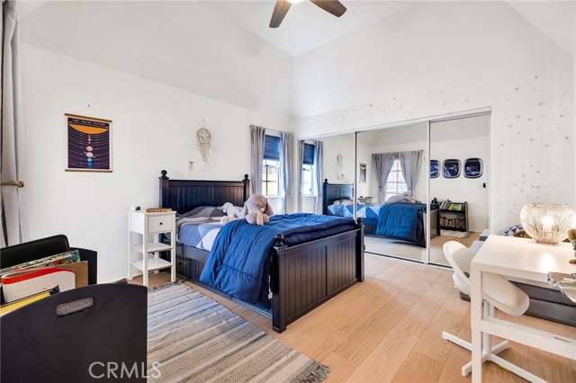 1021 Avenue D, Redondo Beach, California 90277, 4 Bedrooms Bedrooms, ,2 BathroomsBathrooms,Residential,For Sale,Avenue D,SB26098756