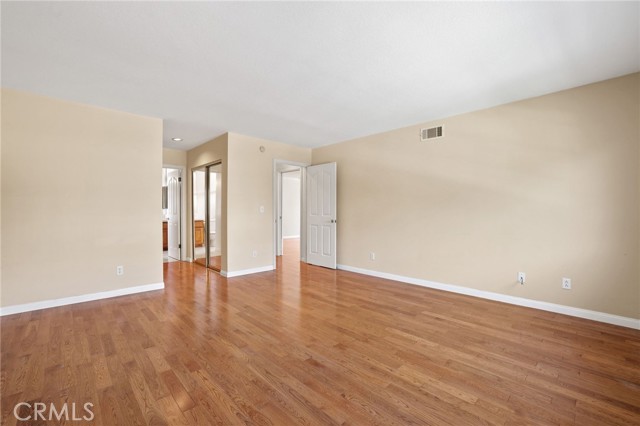 1078 W 10th Street, San Pedro CA: https://media.crmls.org/medias/71c835d3-c1f7-4883-a643-75574e30cfb8.jpg