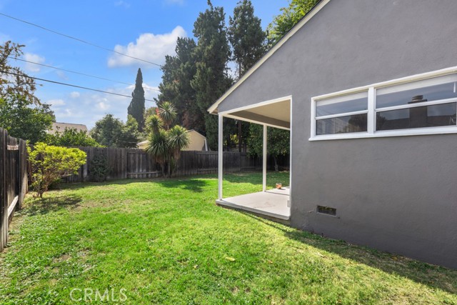 Detail Gallery Image 23 of 27 For 18350 Lorne St, Reseda,  CA 91335 - 3 Beds | 2 Baths