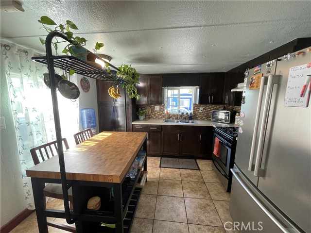 Image 3 for 850 W Mission Blvd #B51, Ontario, CA 91762