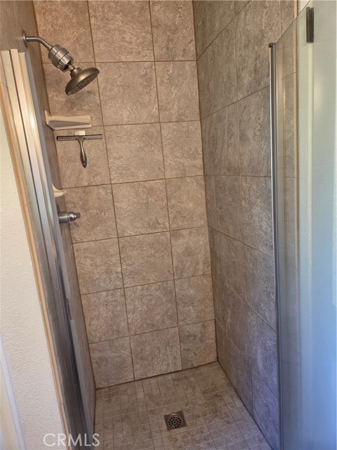 Detail Gallery Image 12 of 38 For 806 Alynn, Chico,  CA 95973 - 4 Beds | 3/1 Baths