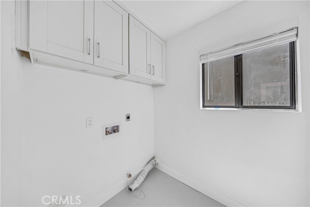 6289 Sunny Meadow Lane, Chino Hills CA: https://media.crmls.org/medias/71ca9546-f639-4f93-8e8e-00e56415c6a7.jpg
