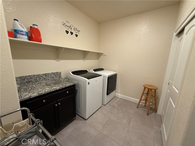 Detail Gallery Image 33 of 73 For 3751 De Soto Way, Merced,  CA 95340 - 4 Beds | 3/1 Baths