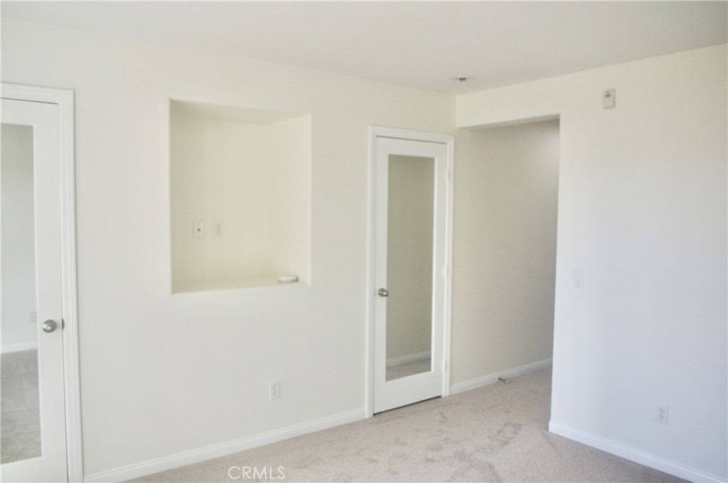755 Harbor Cliff Way - photo 16