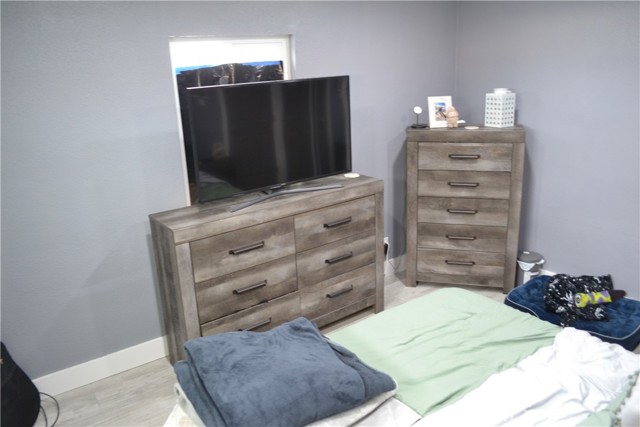 11068 Penrose, Sun Valley CA: https://media.crmls.org/medias/71cb8c97-93f1-4c53-a8f1-366d1fcf1874.jpg