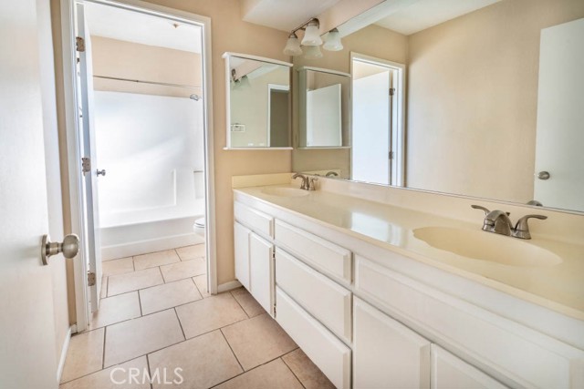 Detail Gallery Image 18 of 29 For 1217 Iris Ct, Lompoc,  CA 93436 - 3 Beds | 2/1 Baths