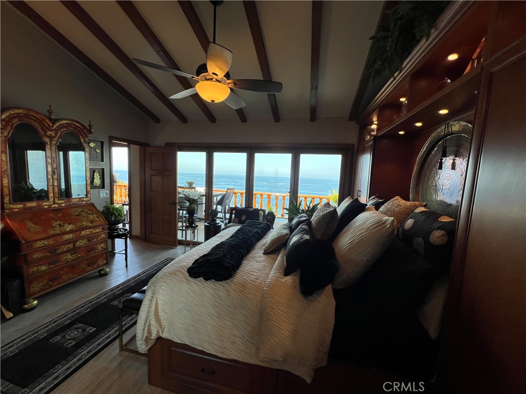 https://media.crmls.org/medias/71cd474b-bc3c-407b-97fb-47d96e8bb499.jpg?preset=X-Large