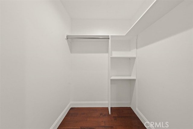 184 S Altadena Drive, Pasadena CA: https://media.crmls.org/medias/71cdf717-392a-4e13-8fa2-e1881f985993.jpg