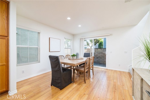 Detail Gallery Image 14 of 43 For 406 N Placer Privado, Ontario,  CA 91764 - 3 Beds | 2/1 Baths