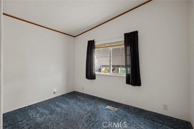 Detail Gallery Image 13 of 16 For 123 Henshaw #406,  Chico,  CA 95973 - 3 Beds | 2 Baths