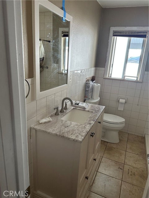 Detail Gallery Image 14 of 23 For 12122 Utah, South Gate,  CA 90280 - 2 Beds | 1 Baths