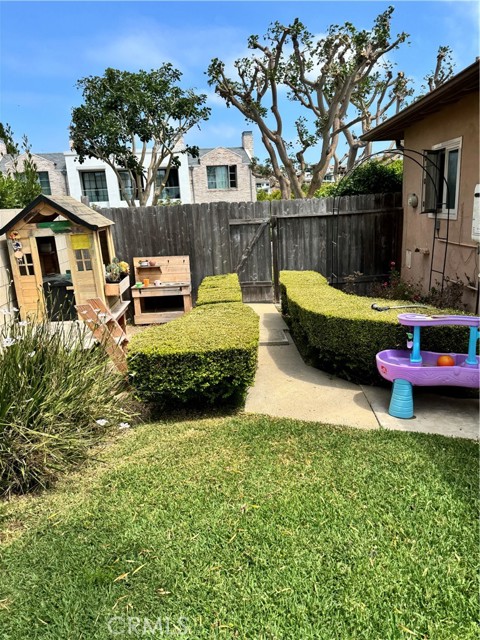 Detail Gallery Image 10 of 11 For 286 Evening Canyon Rd, Corona Del Mar,  CA 92625 - 2 Beds | 2 Baths