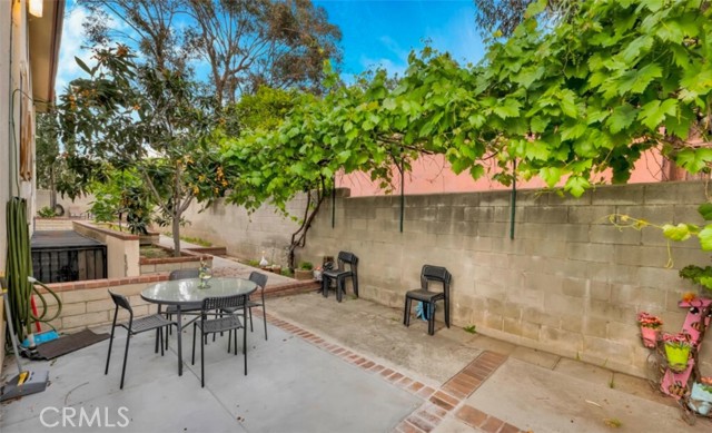 Detail Gallery Image 10 of 10 For 10240 Silverton Ave #9,  Tujunga,  CA 91042 - 2 Beds | 2/1 Baths