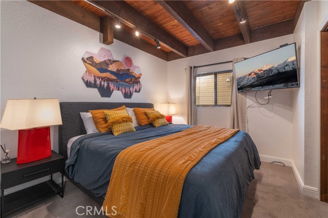 Detail Gallery Image 7 of 27 For 42533 Moonridge Rd #4,  Big Bear Lake,  CA 92315 - 2 Beds | 2 Baths