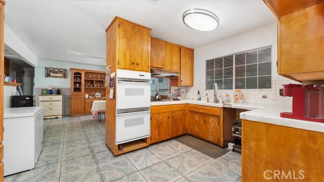 Detail Gallery Image 10 of 36 For 28029 Reservoir Ave, Nuevo,  CA 92567 - 3 Beds | 2 Baths