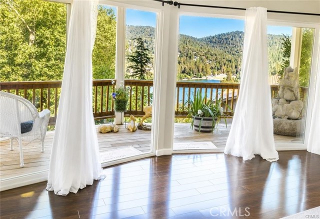24340 Wabern, Crestline, CA 92325