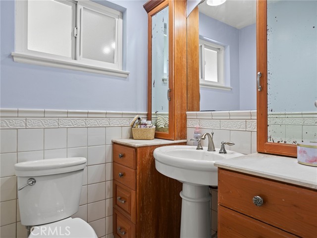 Detail Gallery Image 26 of 51 For 9710 Lubao Ave, Chatsworth,  CA 91311 - 3 Beds | 2 Baths