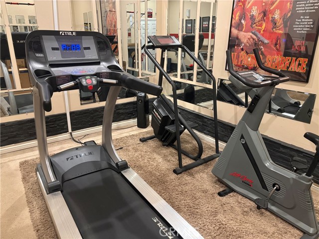 Detail Gallery Image 11 of 15 For 45854 Corte Mislanca, Temecula,  CA 92592 - 4 Beds | 3 Baths