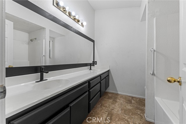 Detail Gallery Image 14 of 24 For 3525 San Jacinto Ave, Rosamond,  CA 93560 - 3 Beds | 2 Baths