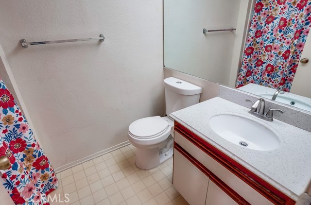 Detail Gallery Image 14 of 21 For 424 Park Shadow Ct, Baldwin Park,  CA 91706 - 2 Beds | 2 Baths
