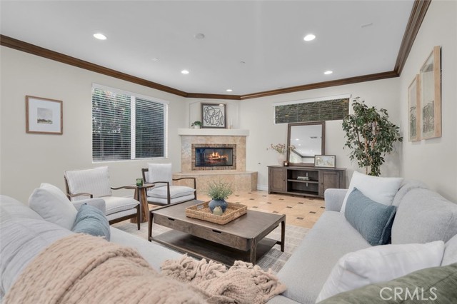 2016 Robinson Street, Redondo Beach CA: https://media.crmls.org/medias/71d644db-d9f7-44d8-8ffb-0acb44ee2150.jpg