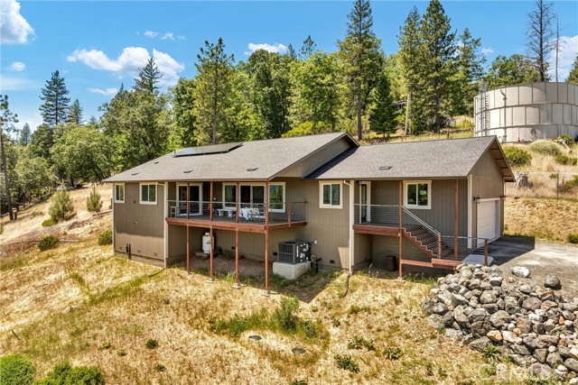 9781 Venturi Drive, Cobb CA: https://media.crmls.org/medias/71d73e92-7389-498b-ba6b-906e8d28543a.jpg