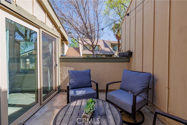 Detail Gallery Image 13 of 53 For 1422 Camelot Dr, Corona,  CA 92882 - 2 Beds | 1/1 Baths