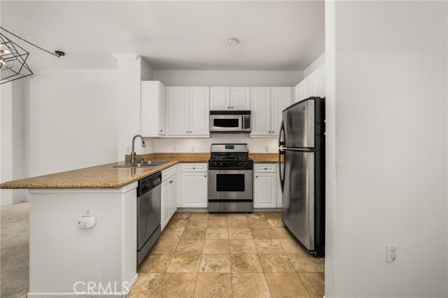 Detail Gallery Image 10 of 27 For 3202 Watermarke, Irvine,  CA 92612 - 1 Beds | 1 Baths